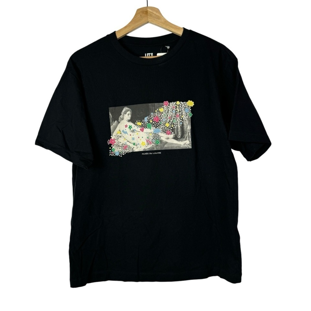 Uniqlo X The Louvre Black Artwork Graphic Crewneck T-Shirt M